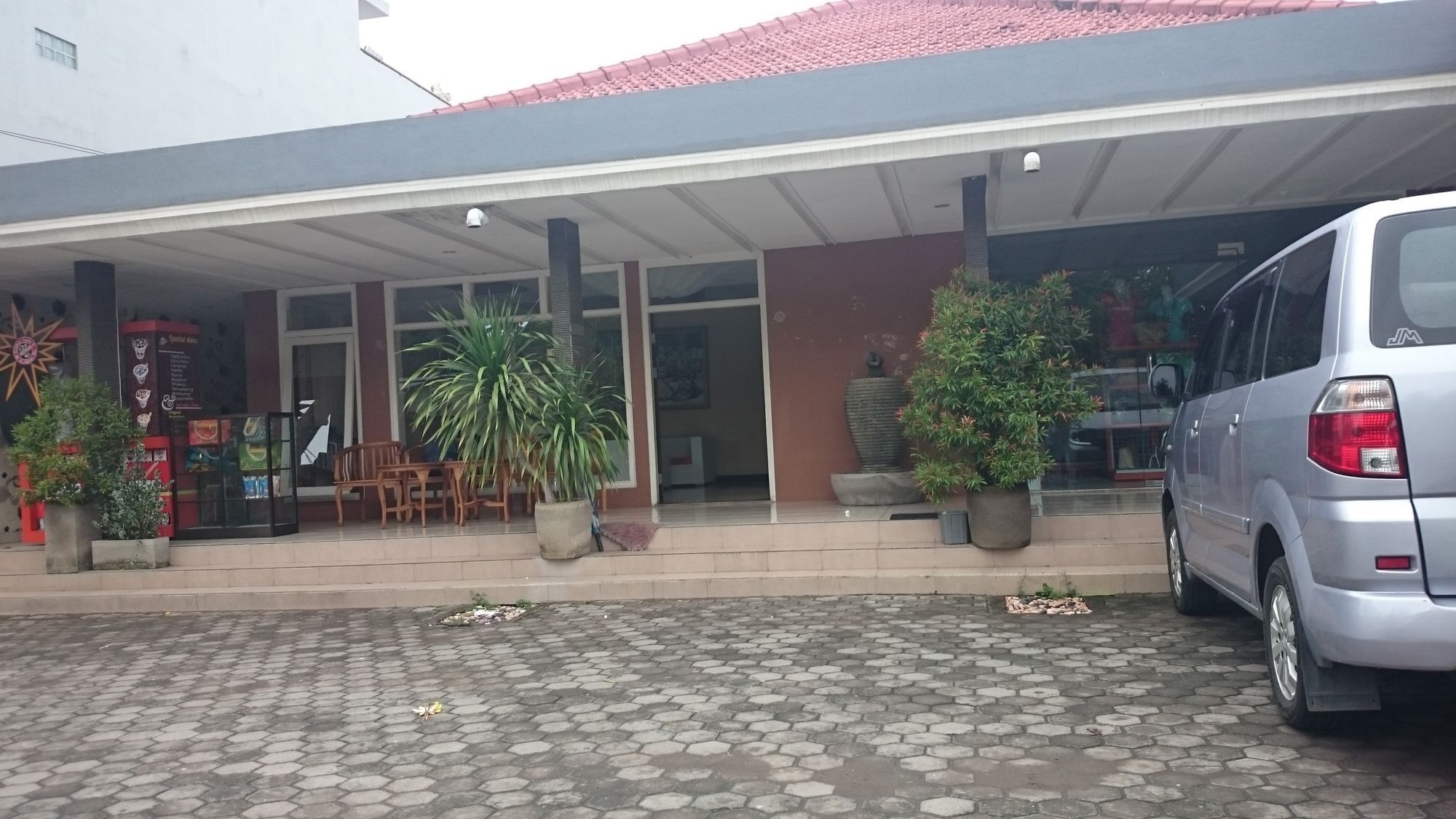 Hotel Catur Warga Mataram Esterno foto